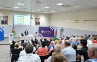 Fazil Mustafadan onuncu möhtəşəm görüş