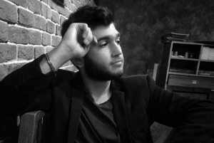 BİR SUAL, BİR CAVAB  El Roman ilə