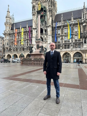 &quot;Rahiblərin yaşadığı yer&quot;, sadə münxenlilərin prioritetləri və Paşinyana növbəti dərs
