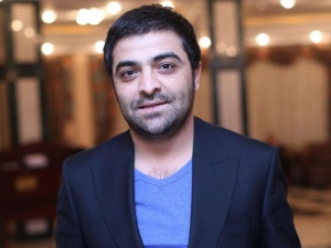 Fərda Amin digərlərindən seçilir