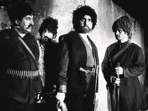 Kirvə evində qətl, sovet propoqandası, Vedidə Qəmlo "&uuml;syanı"