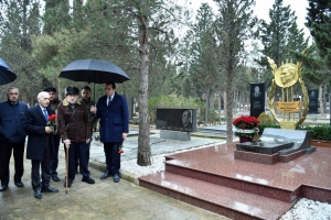 Az öncə Əhməd Bakıxanov anılıb