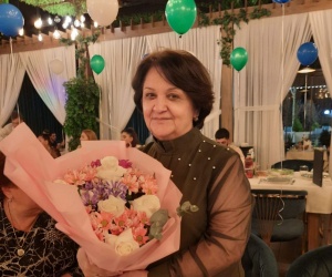 Sözü ilə deyil sevgisi ilə öyrədən