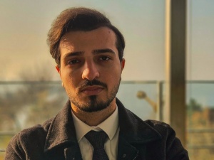 BİR ŞAİR, BİR ŞEİR - Nail Zeyniyev, “Boynuma yazılmış...”