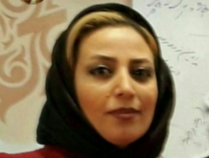 “Səsindən bir qucaq pay göndər gülüm...” - Güney Azərbaycandan Aysu Muxtarinin şeirləri