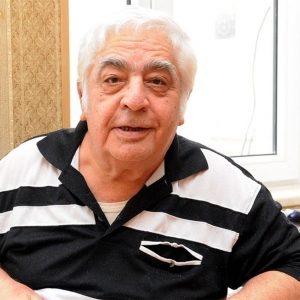 “Fəxri adları çox vaxt layiq olmayan adamlara verirlər” - Siyavuş Aslan