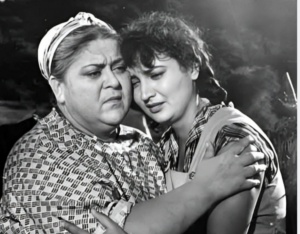 Bizim kino - &ldquo;K&ouml;lgələr s&uuml;r&uuml;n&uuml;r&rdquo;