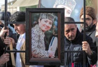 &ldquo;O, bizə ata da, ana da, qardaş da olub&rdquo; - Ayg&uuml;n Bəylərin bacısı ilə m&uuml;sahibə