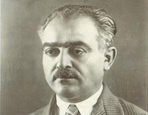 İki od arasında ikən “İki od arasında”nı yazan görkəmli yazıçımız