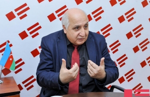 İKİSİ BİRİNDƏdə Rüstəm Kamal Azər Turan barədə
