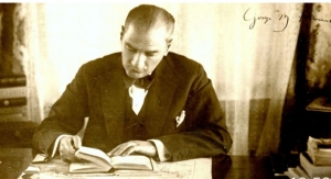 “Dünya liderləri kitab oxuyarkən…” - YENİ RUBRİKA
