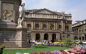 Ümumdünya Opera Gününüz mübarək, operasevənlər