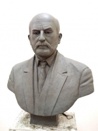 Mehmet Akif Ersoyn büstü hazırlanıb