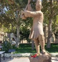 Prezident İlham Əliyev Bakıda Aşıq Ələsgərin abidəsinin açılışında iştirak edib