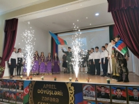 45 saylı məktəbin balaca əsgərləri, balaca Dədə Qorqudu və balaca Molla Pənah Vaqifi
