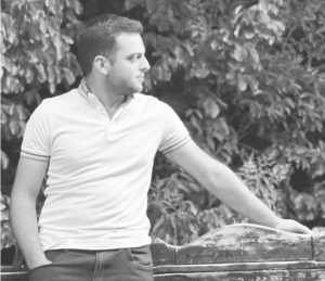 &ldquo;Biri ikisində&rdquo; &ndash; Emin H&uuml;seynovun qəzəlləri