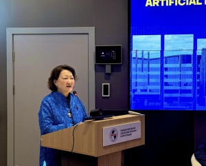 T&uuml;rk Mədəniyyəti və İrsi Fondunun Prezidenti Almatıda KazGASA-nın 45 illik yubileyinə həsr olunmuş beynəlxalq elmi-praktiki konfransda &ccedil;ıxış edib