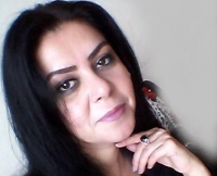 “Hamı elə bilir, mən yazı yazıram…” – Mətanət Vahid
