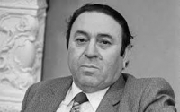 Bu gün Xalq şairi Nəbi Xəzrinin doğum günüdür