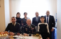 Polkovnik Cəlil Xəlilov Qubada şəhid kapitan Aqil Məlikovun ailəsini ziyarət edib
