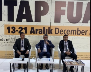 İstanbulda Azərbaycan ədəbiyyatının &uuml;mumt&uuml;rk ədəbi dilinə verdiyi t&ouml;hfələrə dair panel iclas ke&ccedil;irilib