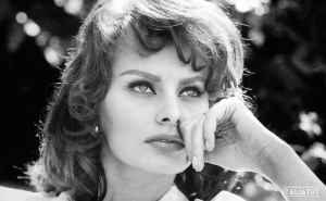 Yeniyetmə oğlan uşaqlarının ilk sevgisi olan 91 yaşlı SOFİ LOREN