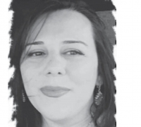 “Daş pilləkəndə oturub xatirələrə dalan əlli yaşlı daşa dönmüş qız...” – Aygün Yaşarın hekayəsi
