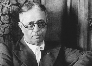 Üzeyr Hacıbəyov – Şərqin musiqi dahisi