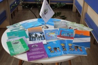 “Zarafat gülməli deyil” – uşaqlarla bulinq mövzusunda kitab icmalı