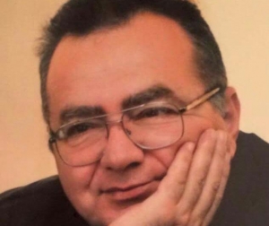 Axı Yer kürəsi yumrudur...