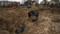 Günün fotosu: Bayden Buça cinayətlərinə görə Putini hərbi cinayətkar adlandırdı