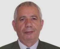 Bir essedəki təzadlar, metaforalar və fəlsəfi düşüncələr