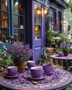 “Mi piace il caffè” - VARİS YAZIR