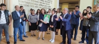 Yuxarı Salahlıda Səməd Vurğun işığı yenə bərq vurdu