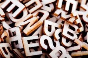 “Uzaq”, “həqiqət” kimi sözlərin gerçək anlamı
