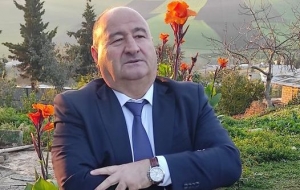 ƏN YENİ ŞEİRLƏR - Əlizadə Nuri, “Hamı sol yanını sağ istəyirmiş...”
