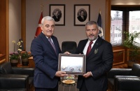 Anadolu Universitetində Azərbaycanın d&ouml;vlət m&uuml;stəqilliyinin bərpasının 35 illiyinə həsr olunan beynəlxalq konqres ke&ccedil;irilib