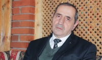 Vaqif Aslan: “Paytaxt ədəbi mühiti qorxunc və qəddar görünür”