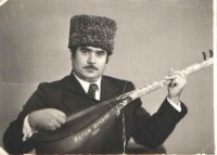 “İncəli Kərəməm, dindirdim sazı...”