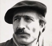 "Sende g&ouml;rd&uuml;ğ&uuml;m&uuml; g&ouml;recekler diye &ouml;d&uuml;m kopuyor" - &Ouml;zdemir Asaf