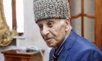 "Segah", "Dəşti", "&Ccedil;ahargah" və "Şur"un mahir ifa&ccedil;ısı
