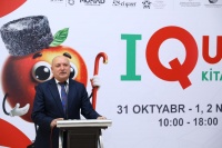 Qubada yazıçı Varis oxucularla görüşüb