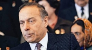 Liderləri Tanrı seçir...