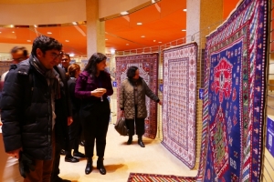 Avropa Şurasının mənzil-qərargahında Azərbaycan xalçaları sərgilənir